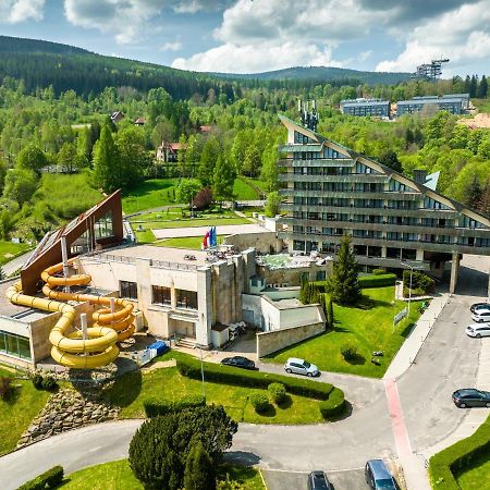 Interferie Aquapark Sport Hotel Malachit Świeradów-Zdrój Екстериор снимка