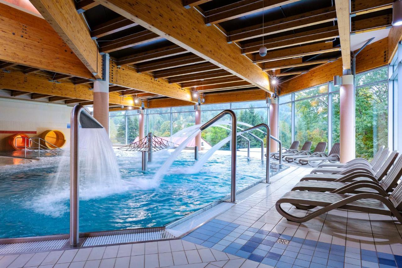 Interferie Aquapark Sport Hotel Malachit Świeradów-Zdrój Екстериор снимка